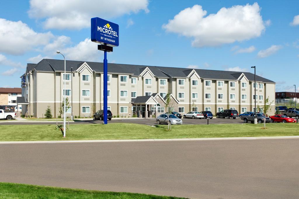 Microtel Inn & Suites By Wyndham Dickinson Zewnętrze zdjęcie